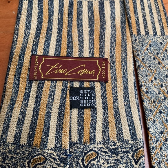 Men’s Italian Brand 100% silk Tie - Picture 4 of 4